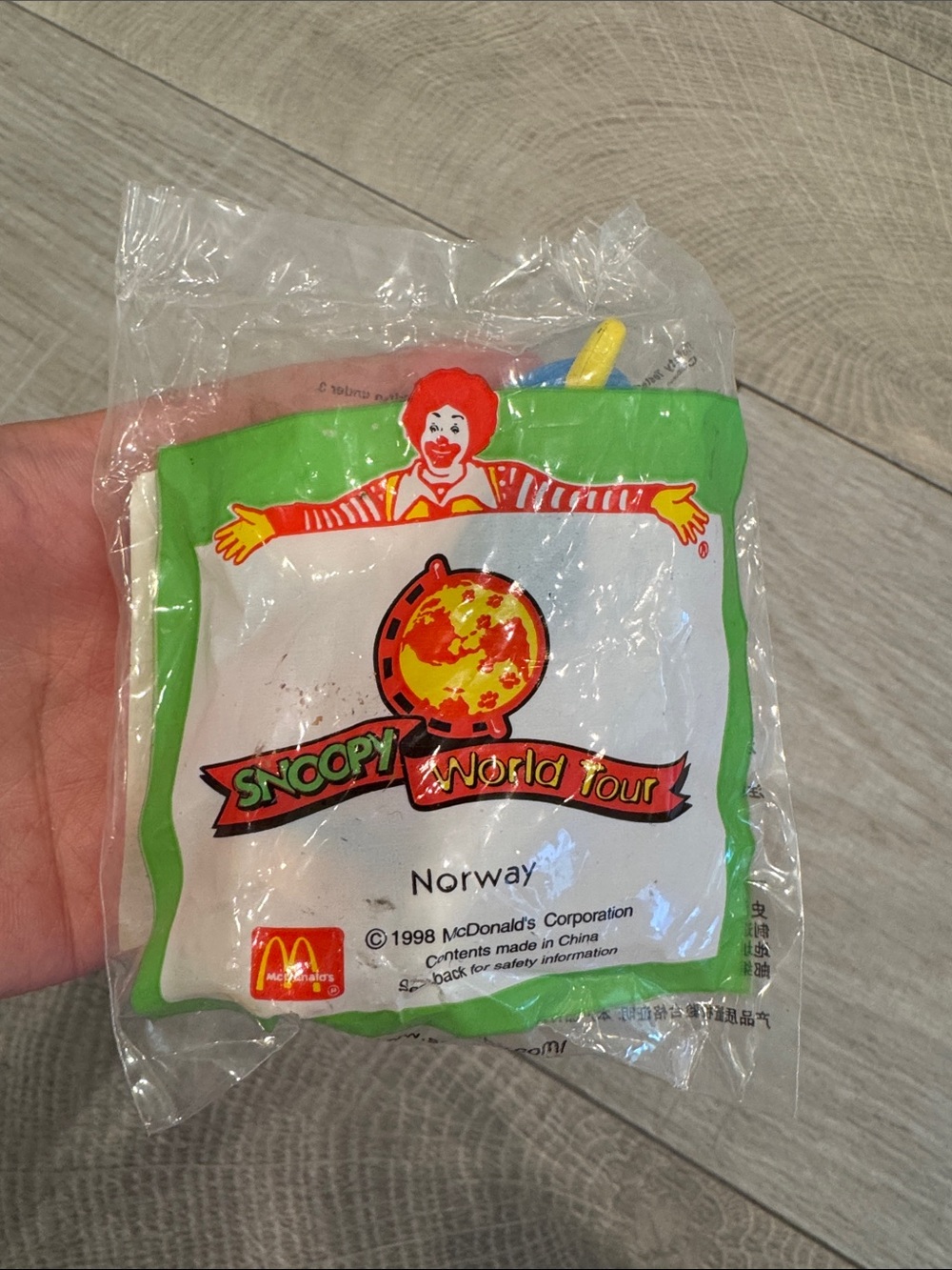 McDonald's Snoopy World Tour 1998 Norway Toy